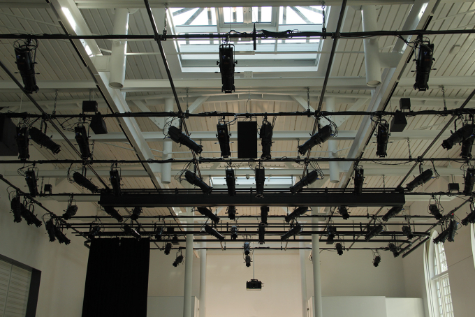 the lighting grid at the DR Center